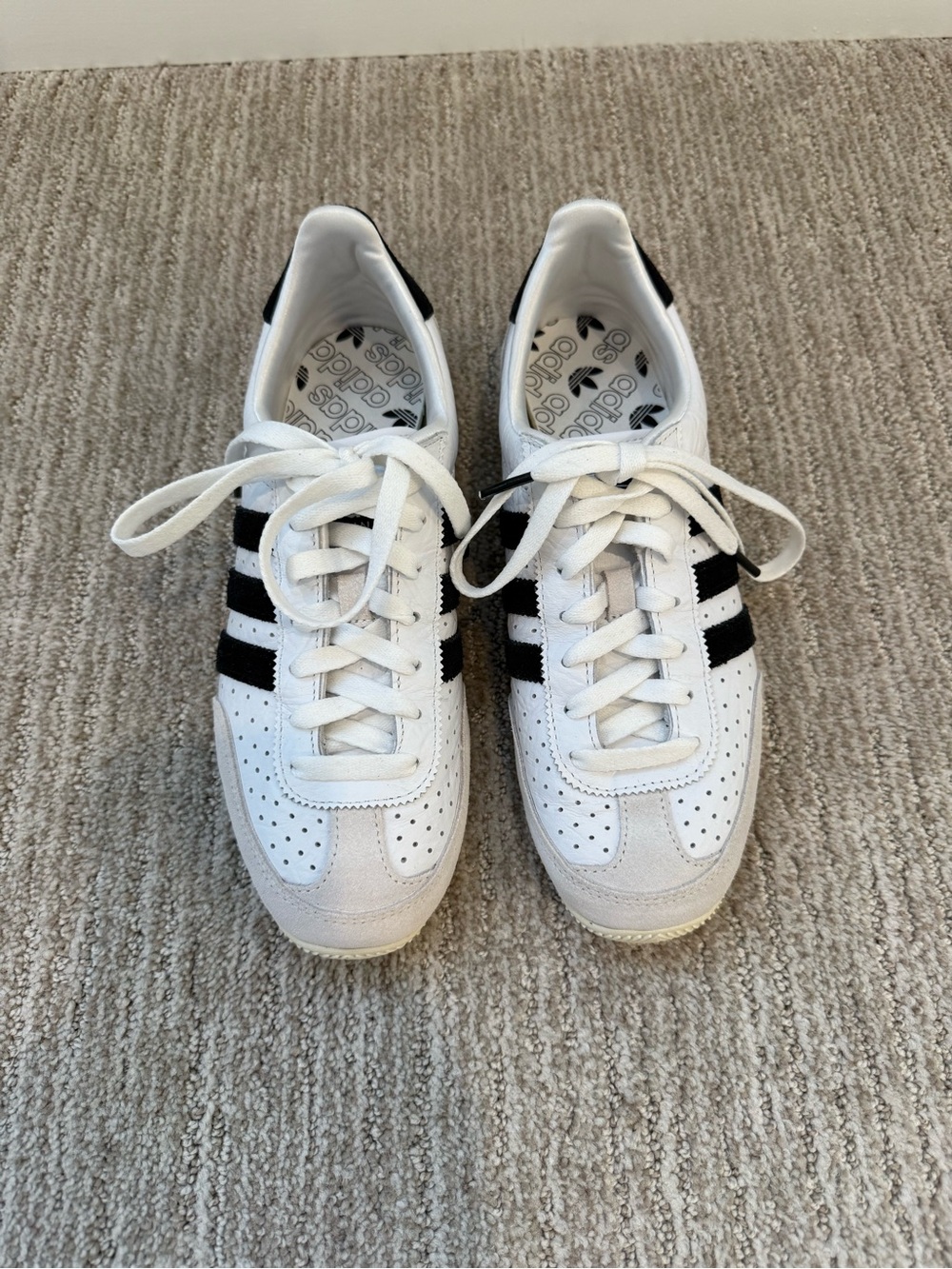 Adidas Japan White and Black Leather Sneakers 7.5 NWOT